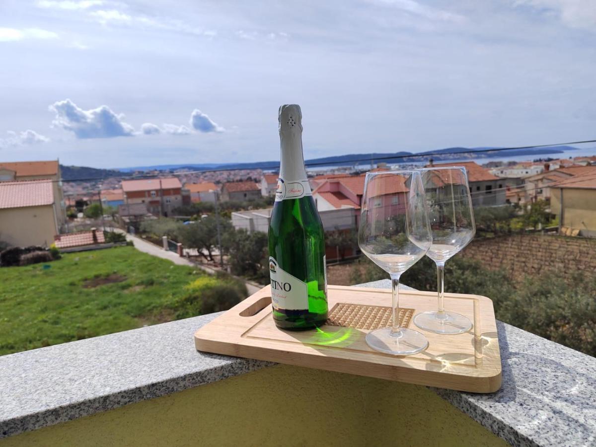 Apartman Memories Trogir Exterior foto
