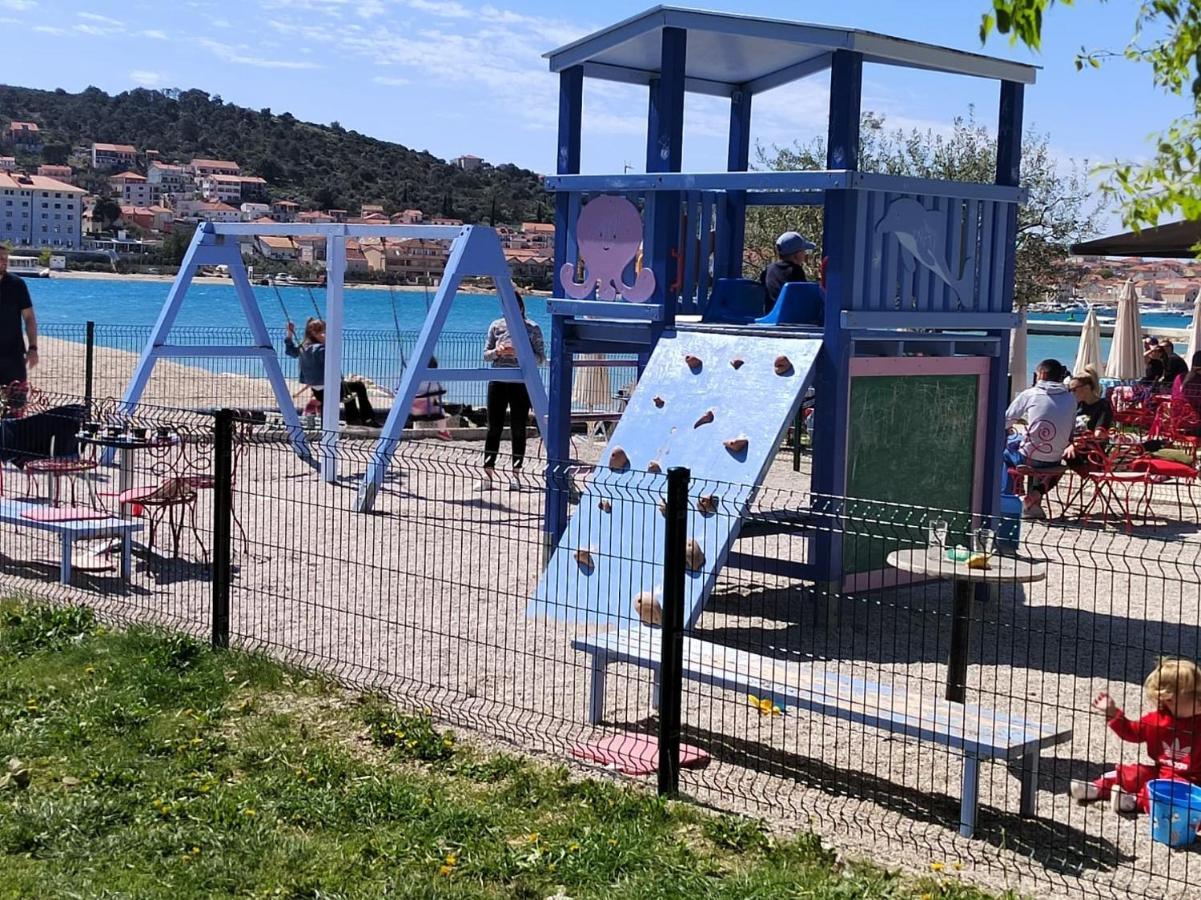 Apartman Memories Trogir Exterior foto